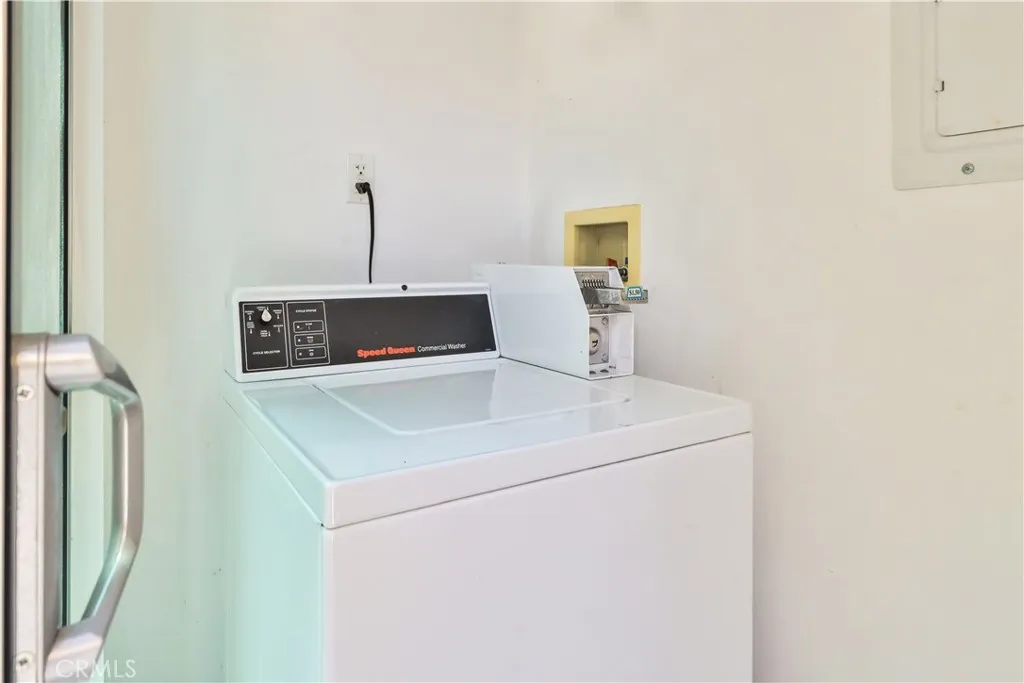 Additional image 37 of 4133 Sunset Drive, Los Angeles, CA 90027