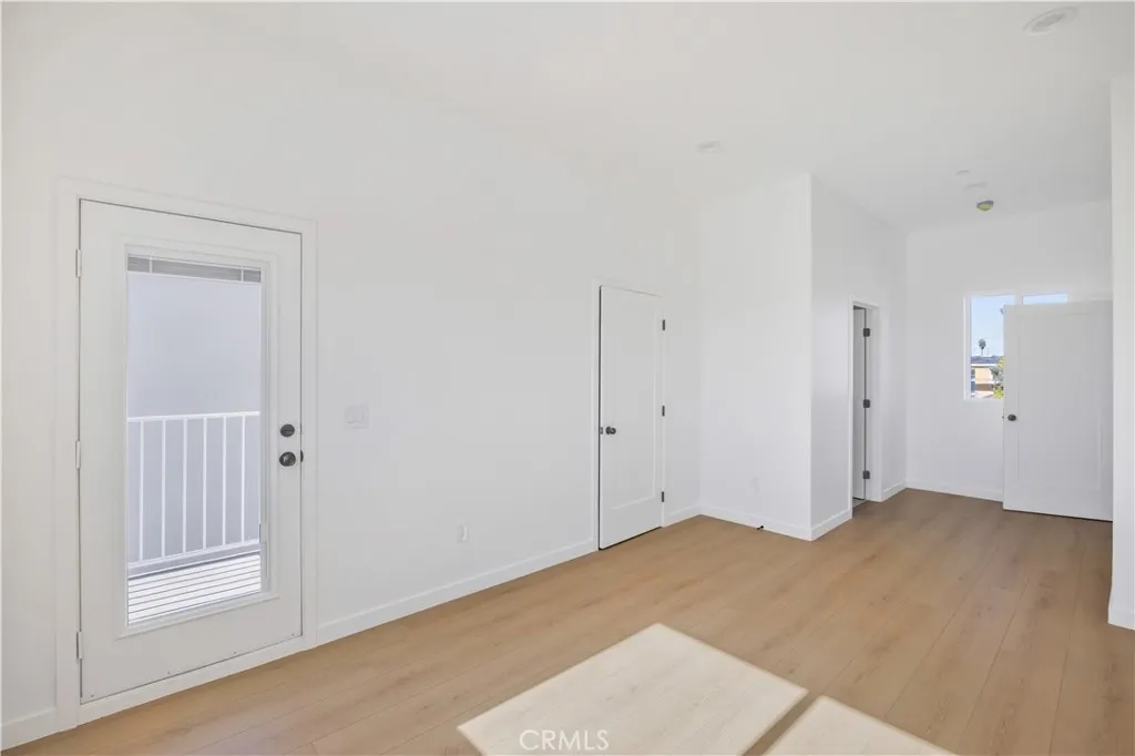 Additional image 14 of 10905 Dalerose Ave Unit B, Inglewood, CA 90304