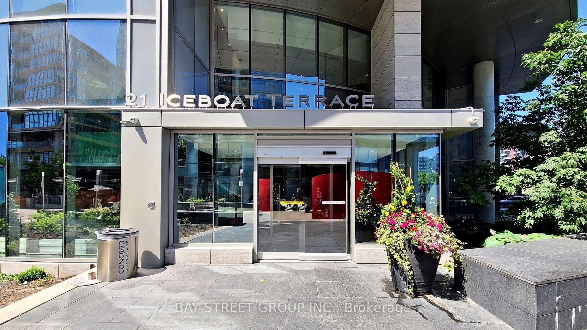 Additional image 3 of 2315-21 Iceboat Terrace, Toronto, ON, M5V 4B2