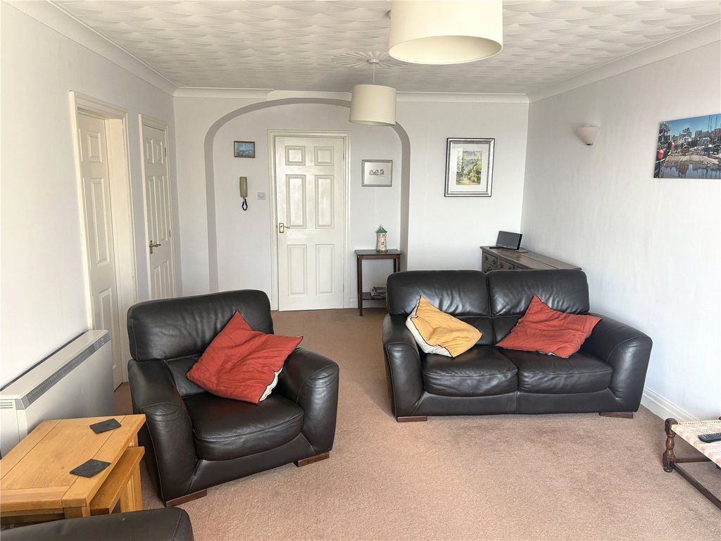 Additional image 4 of 2 bed flat for saleThe Croft, Tenby, Pembrokeshire SA70
