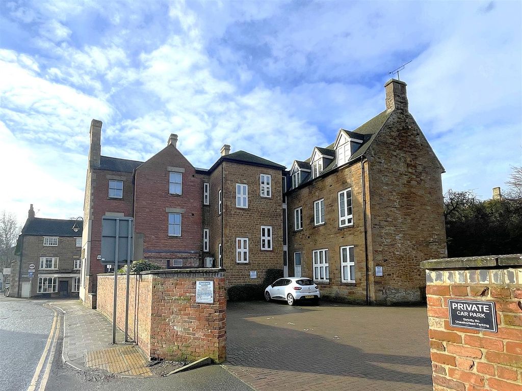Additional image 23 of 1 bed flat for saleFlat 8, Orange Street, Uppingham LE15