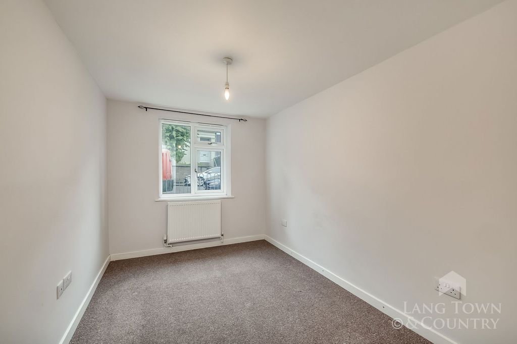 Additional image 5 of 1 bed flat for saleVictoria Place, Stoke, Plymouth PL2