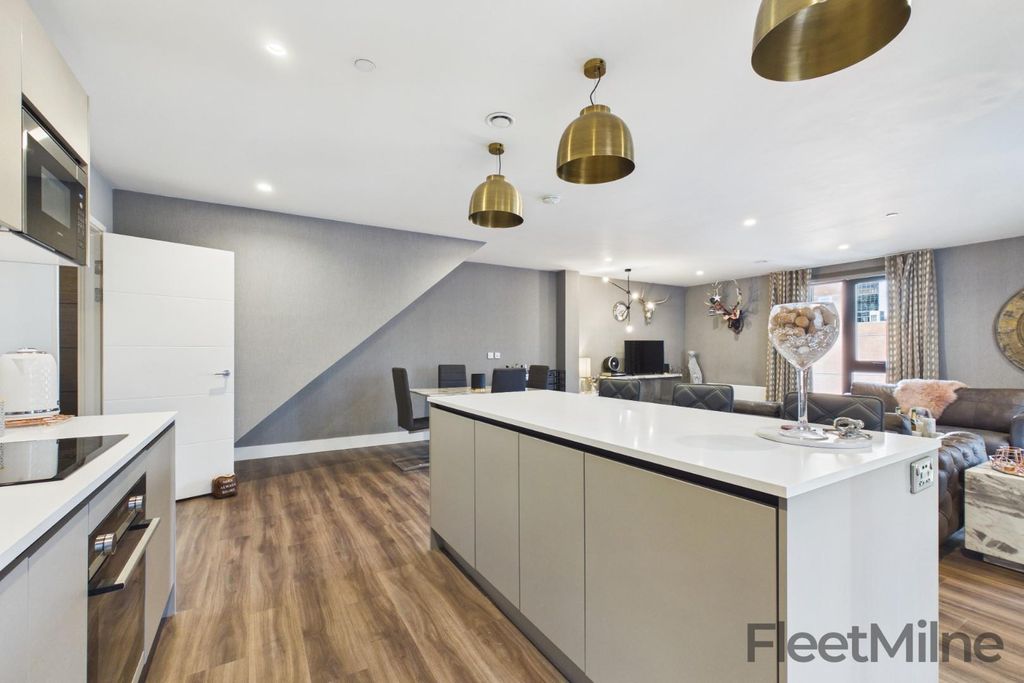 Additional image 3 of 3 bed flat for saleThe Lightwell, 61 Cornwall Street B3