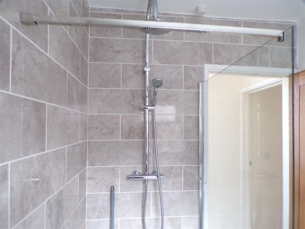 Additional image 8 of 1 bed flat for saleVictoria Road, Port Talbot SA12