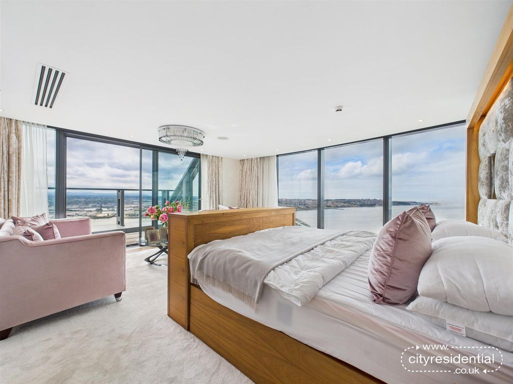 2 bed flat for saleWest Tower, Liverpool L3 photo 2