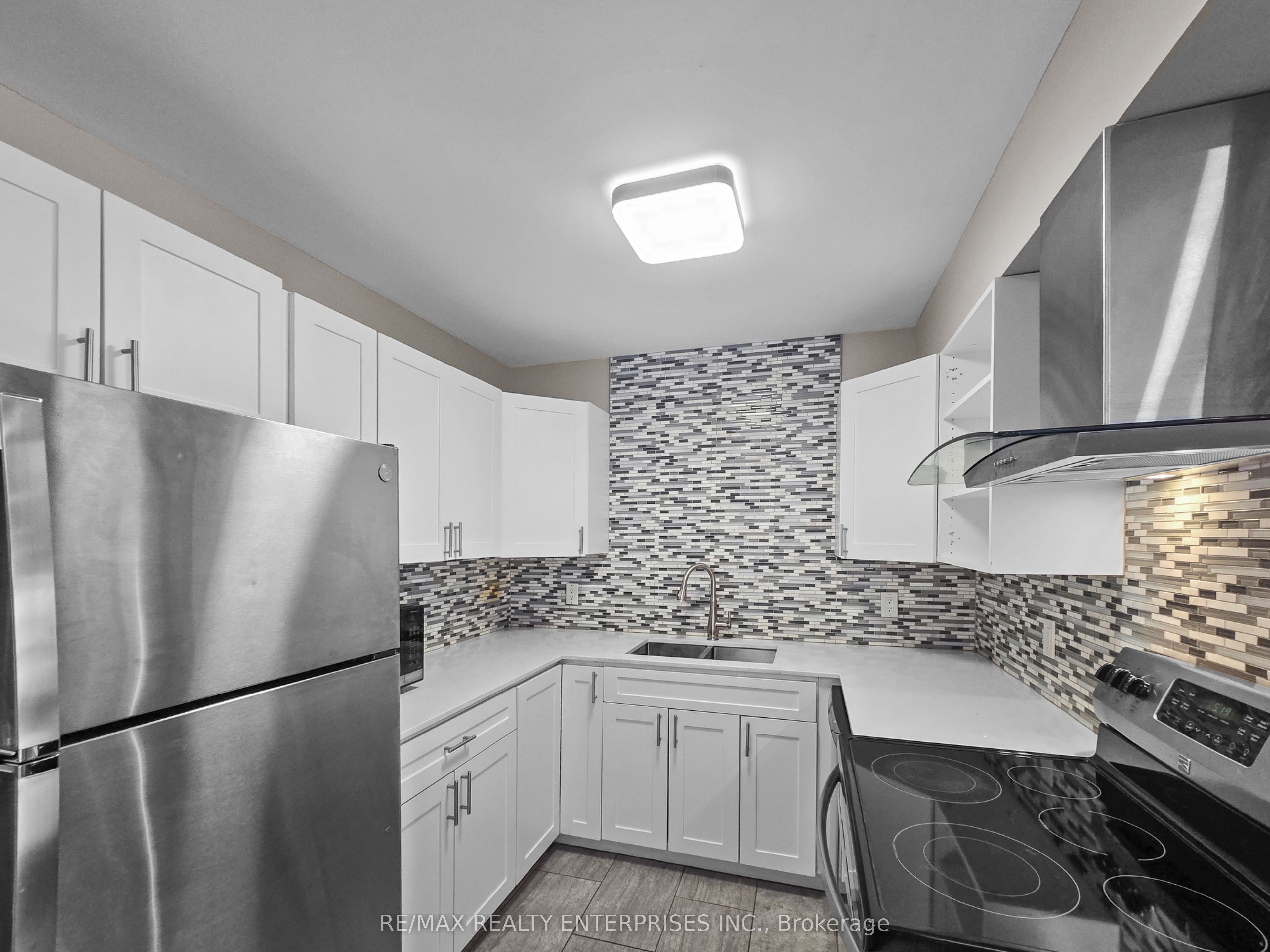 Additional image 6 of 204-120 Bell Farm Road N, Barrie, ON, L4M 6J2