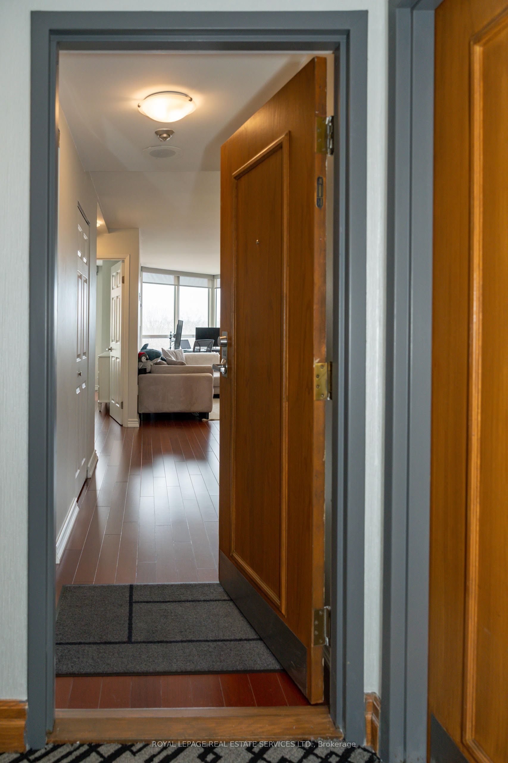 Additional image 5 of 212 - 7 Concorde Place