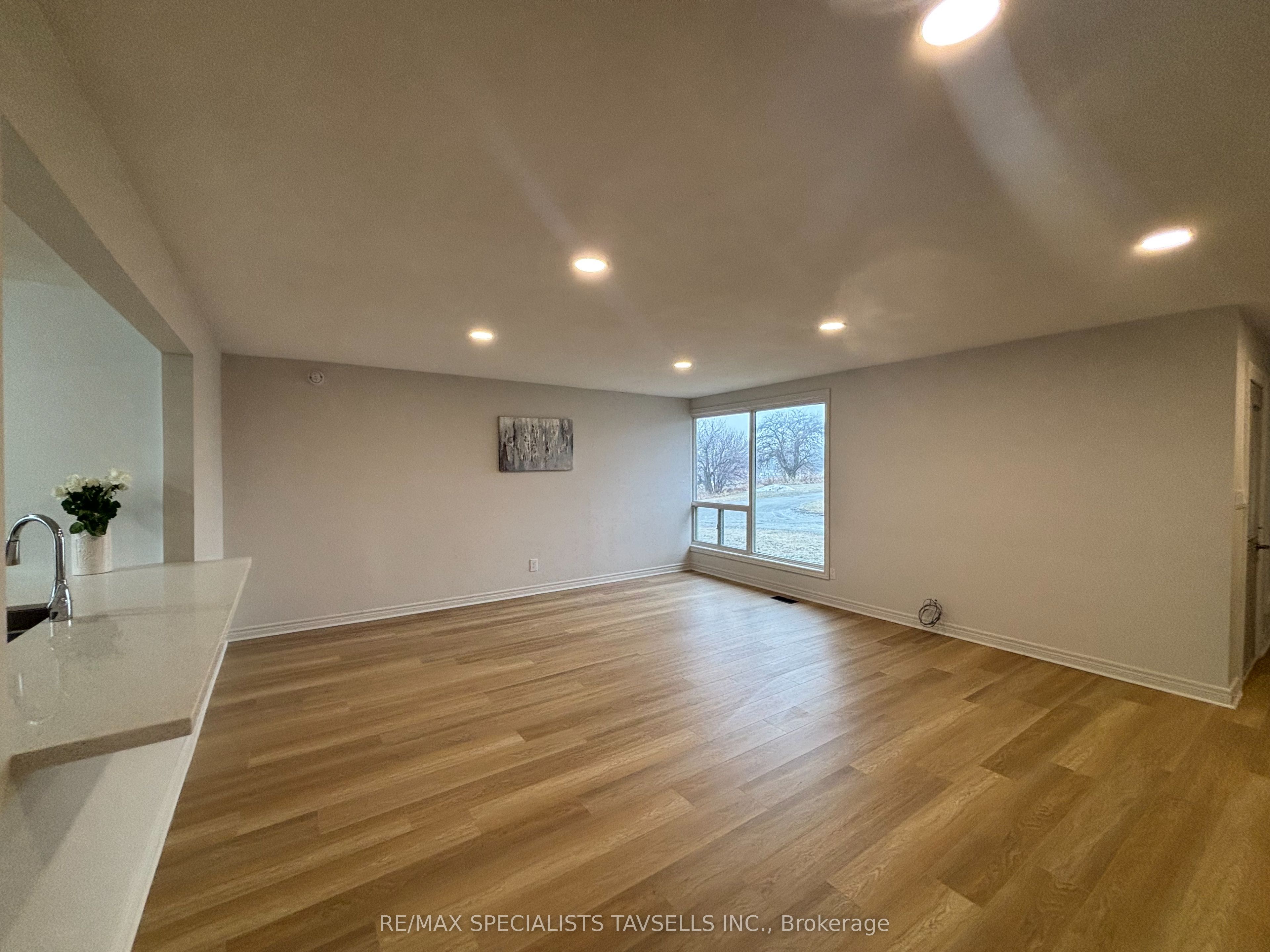 # 1 Upper Le-4085 King Street, Caledon, ON, L7C 0T7