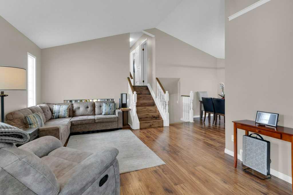 Additional image 6 of 14712 Mt Mckenzie Drive SE, Calgary, AB, T2Z2V1