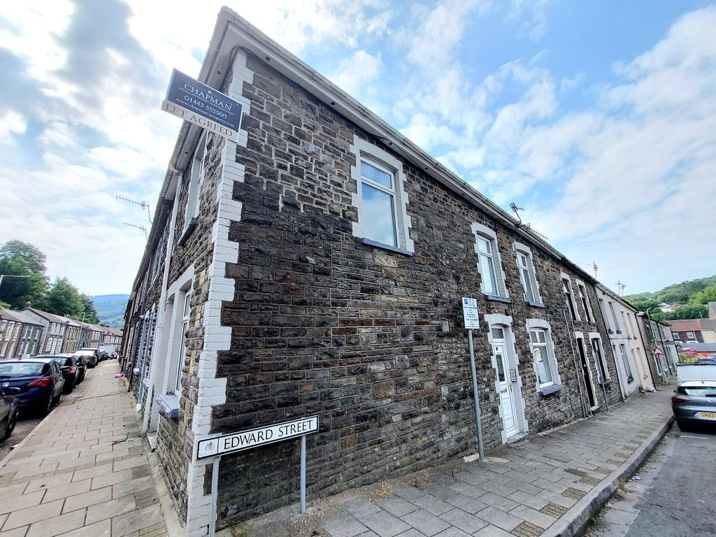 2 bed flat for saleEdward Street, Porth CF39
