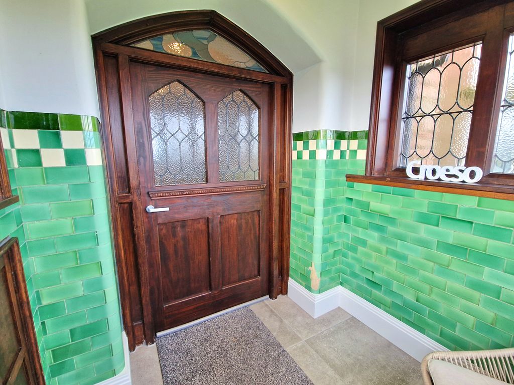 Additional image 7 of 3 bed flat for saleThe Rest, Rest Bay, Porthcawl CF36