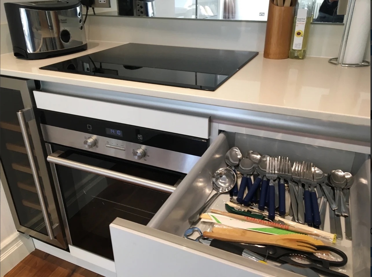 Additional image 18 of 2 Bed Flat, Bridge Place, SW1V, N1 7GU