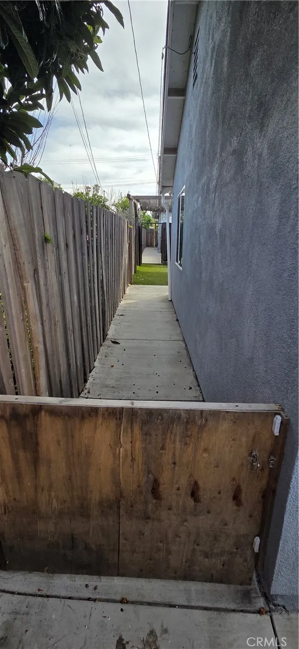 Additional image 112 of 20237 Vanowen St, Winnetka, CA 91306