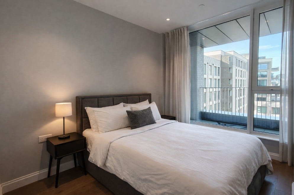 Additional image 2 of 1 Bed Flat, Balcony Gym & Concierge, SE11, N1 7GU