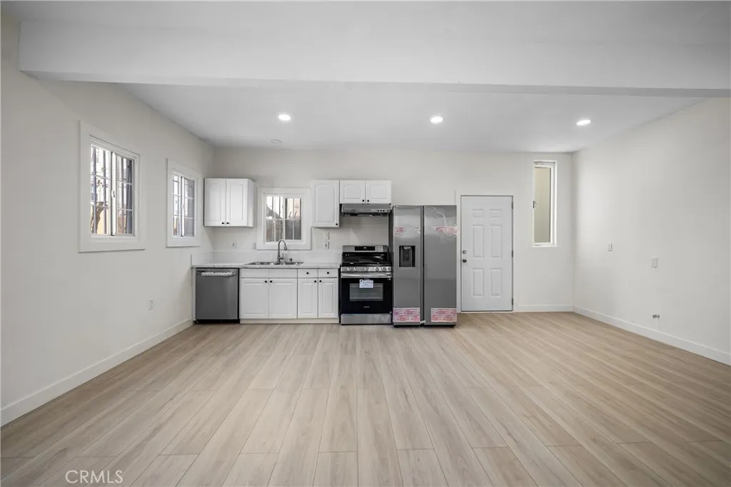 Additional image 13 of 2823 W 8th Street, Los Angeles, CA 90005