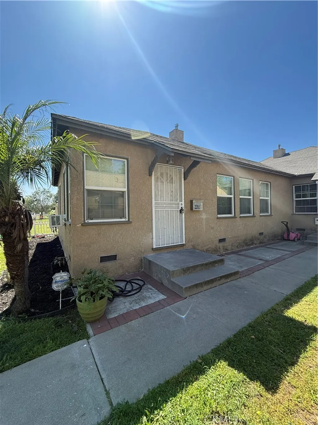 Additional image 3 of 2293 Grand Avenue, Long Beach, CA 90815