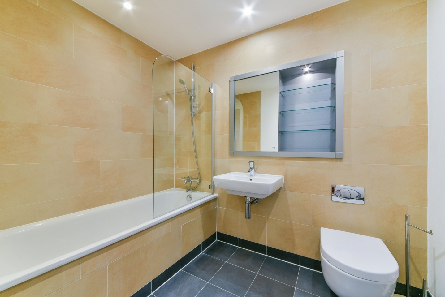 Additional image 7 of Studio Flat, Axis Court, SE16, N1 7GU