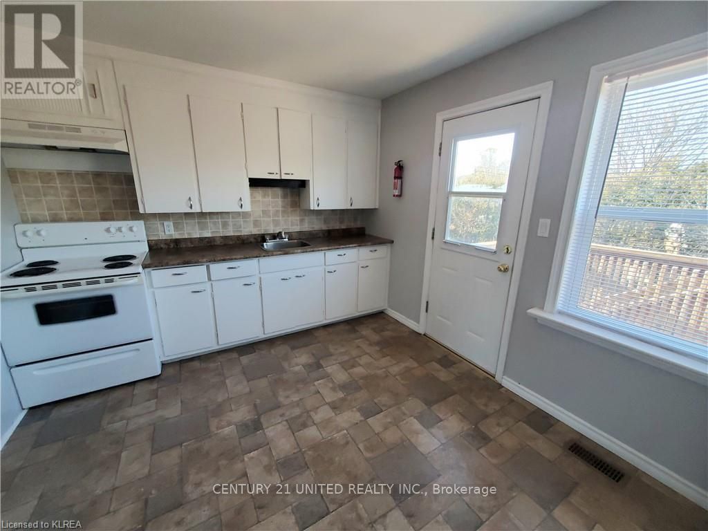 Additional image 3 of B-1247 Clonsilla Avenue, Peterborough, ON, K9J 5Z1