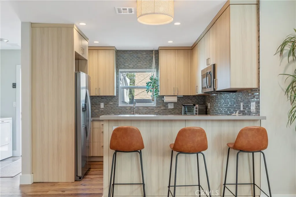 Additional image 34 of 8034 Airlane Avenue, Los Angeles, CA 90045