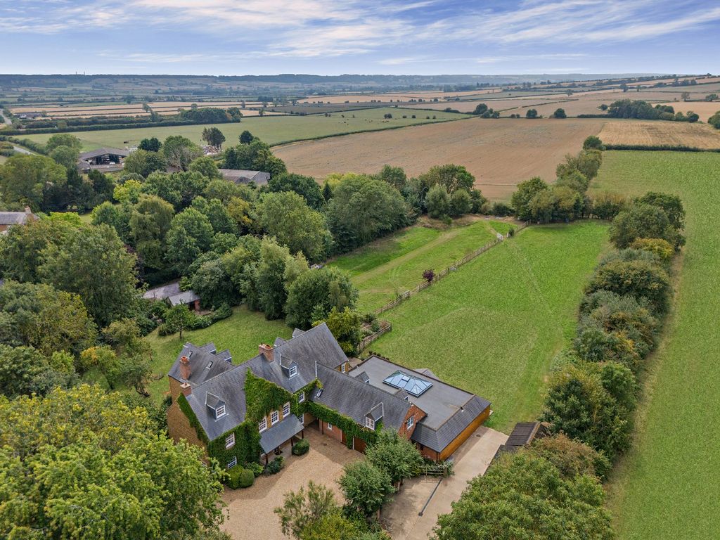 Additional image 2 of 6 bed detached house for saleMain Street, Lyddington, Oakham, Rutland LE15