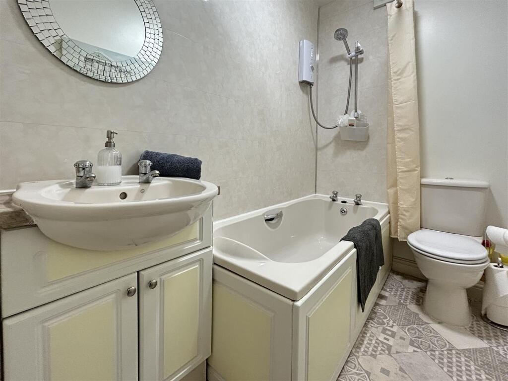 Additional image 22 of Barrs Road, Cradley Heath