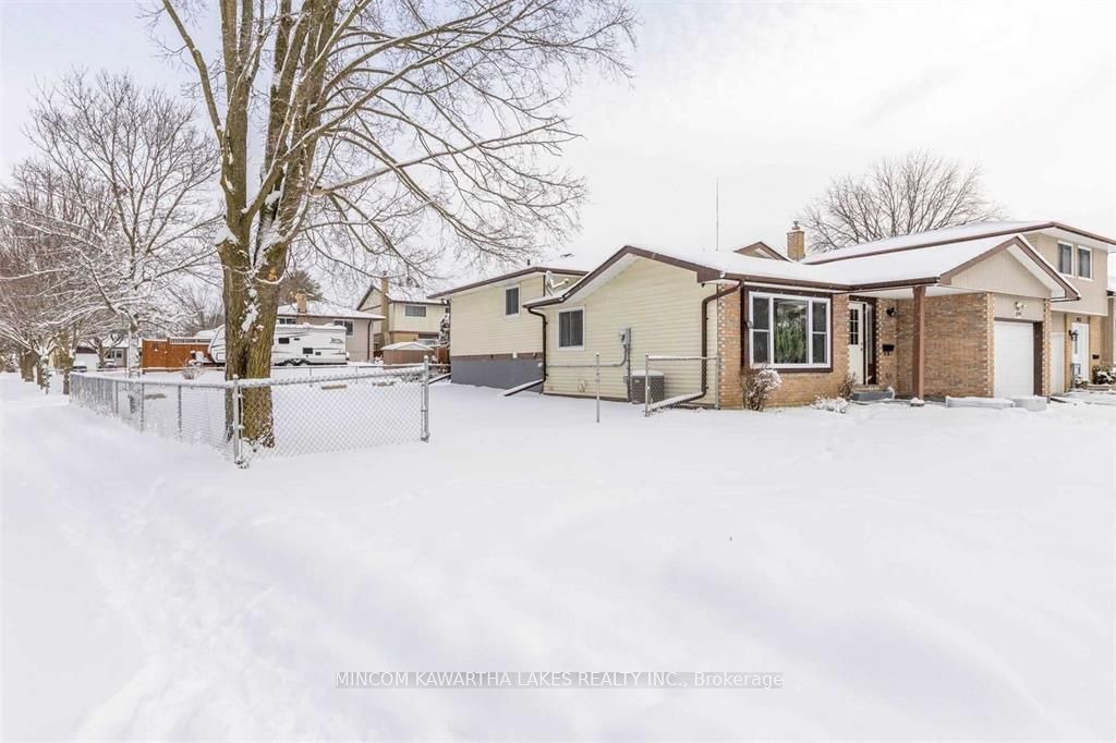 Additional image 3 of 899 Ashdale Crescent W, Peterborough, ON, K9H 7H6