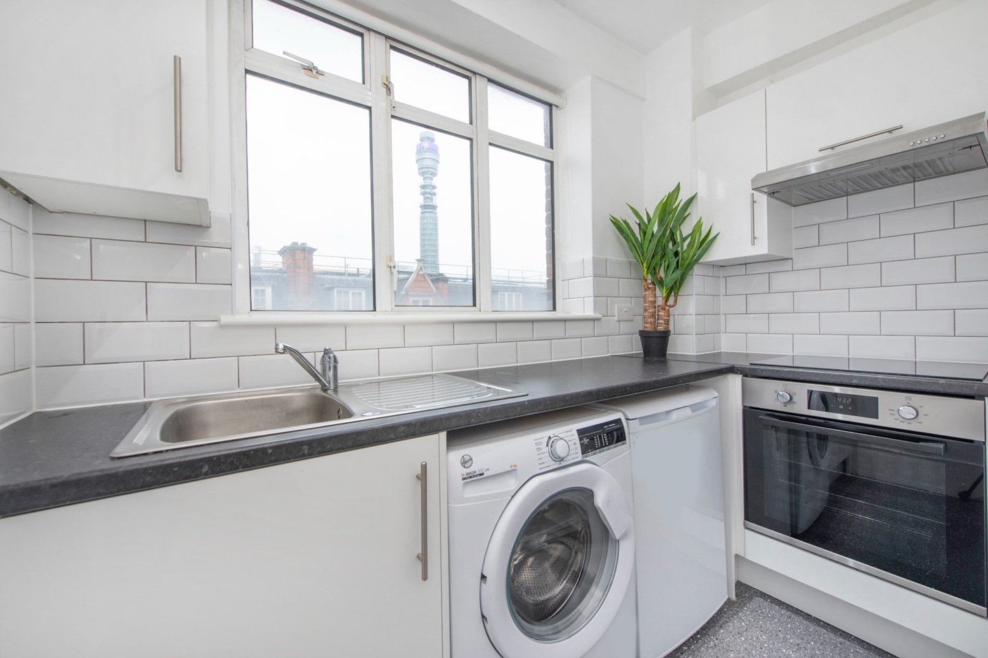 Additional image 9 of Studio Flat, Warren Court, NW1, N1 7GU