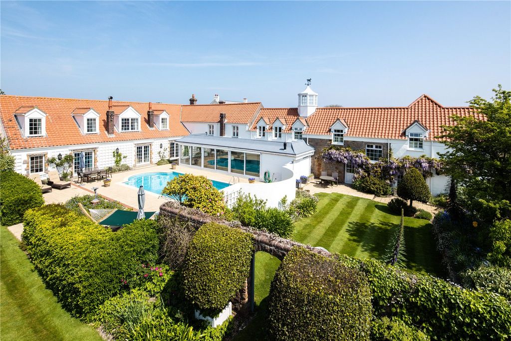 10 bed detached house for saleLe Mont Arthur, St. Brelade, Jersey JE3