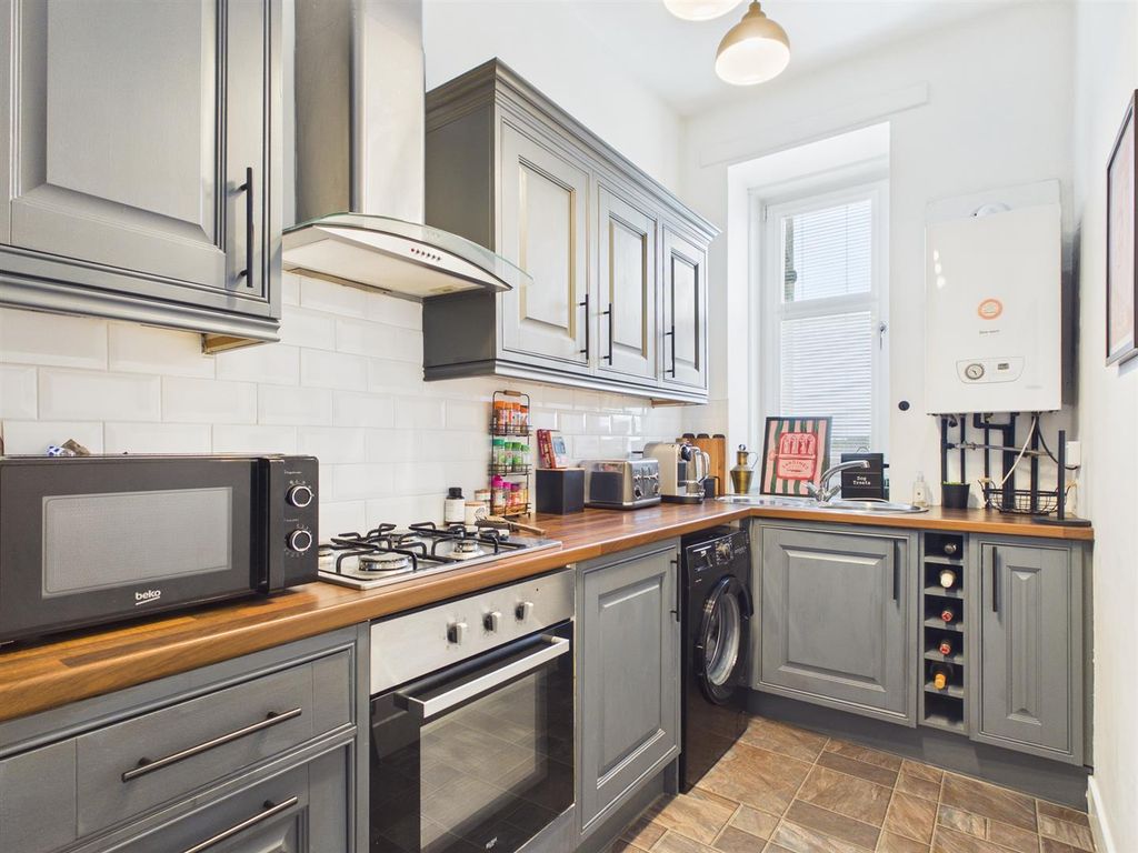 Additional image 6 of 2 bed flat for saleCollier Street, Johnstone PA5