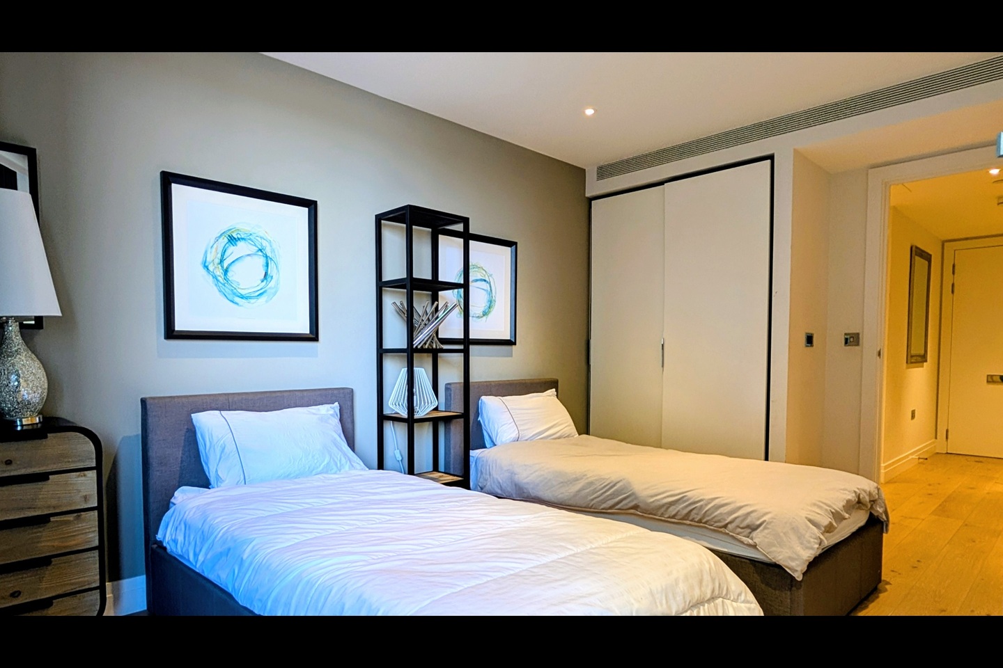 Additional image 10 of 2 Bed Flat, Riverlight Quay, SW11, N1 7GU