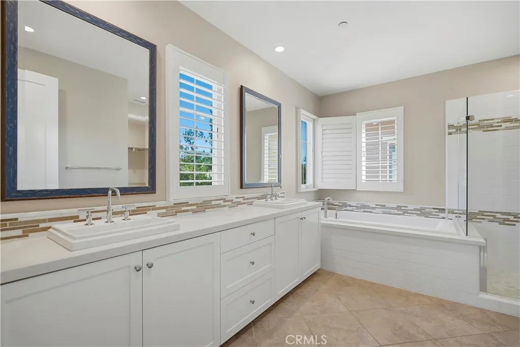 Additional image 34 of 100 Viano, Irvine, CA 92602