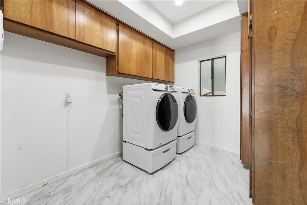 Additional image 38 of 3329 Dona Rosa Dr, Studio City, CA 91604