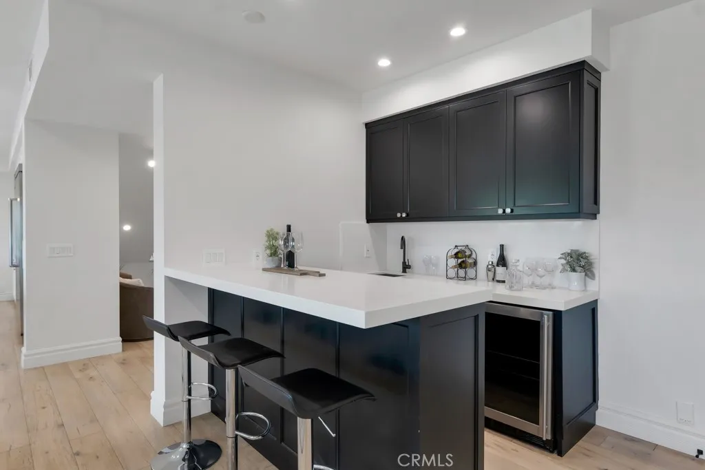 Additional image 30 of 5952 Woodland View Drive, Woodland Hills, CA 91367