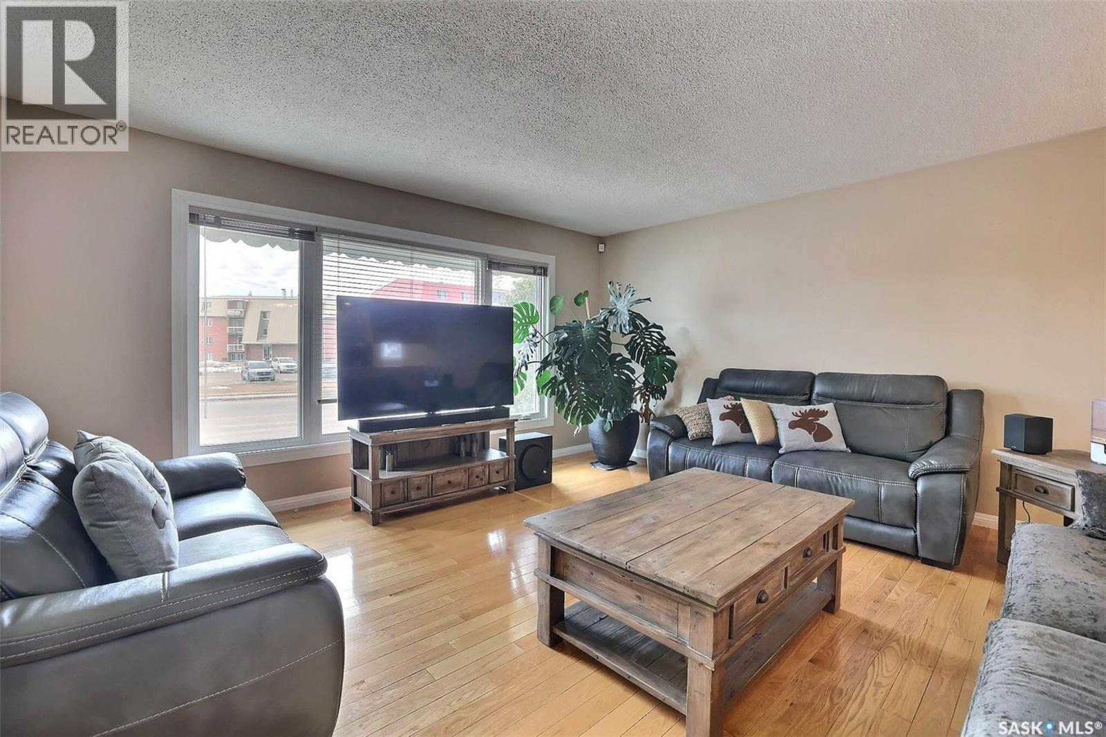 Additional image 3 of 5450 Sherwood Drive, Regina, SK, S4R5M3
