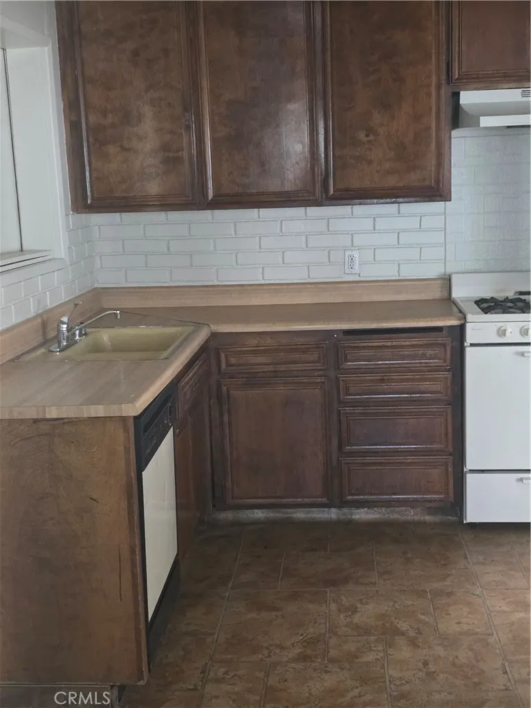 Additional image 26 of 44302 Kirkland Avenue, Lancaster, CA 93535