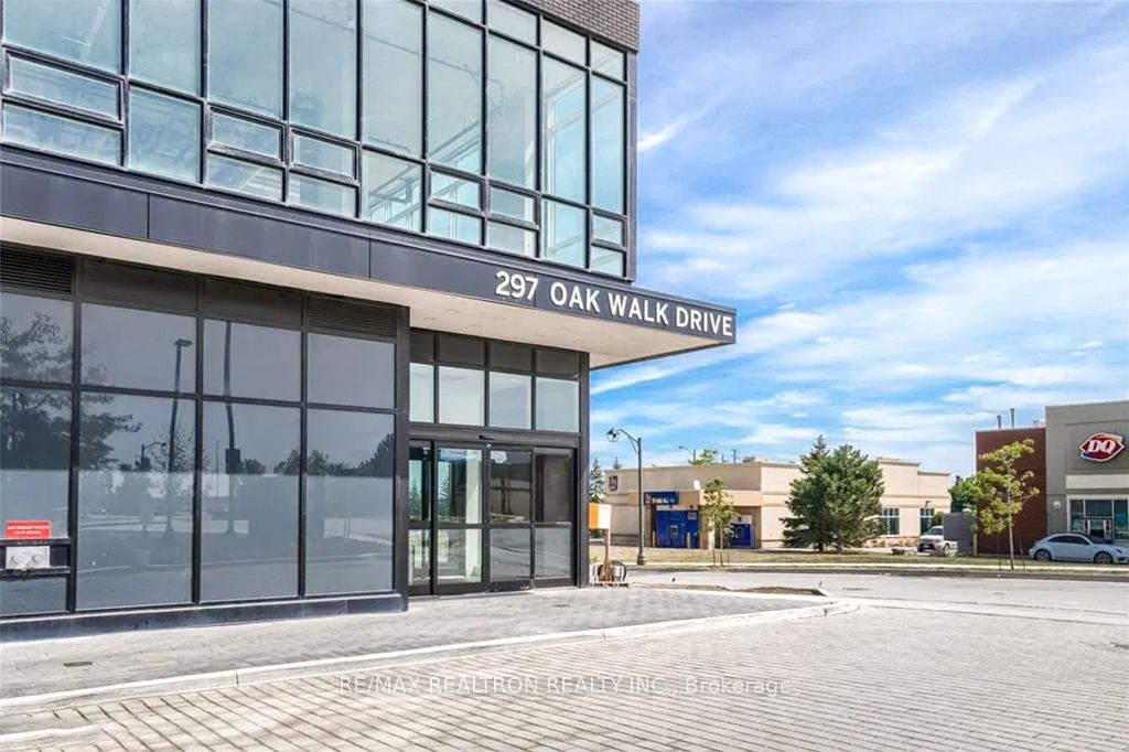 Additional image 6 of 1806-297 Oak Walk Drive, Oakville, ON, L6H 3R6