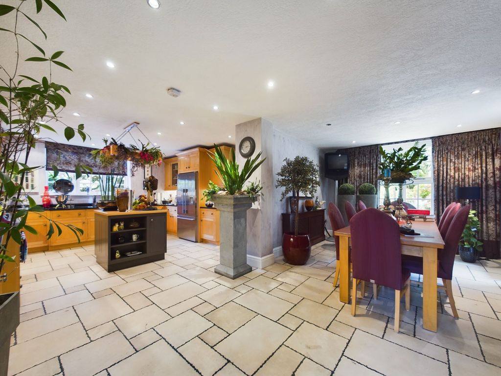 Additional image 13 of 5 bed detached house for sale‘Inverleith’, Menlove Avenue, Liverpool. L25