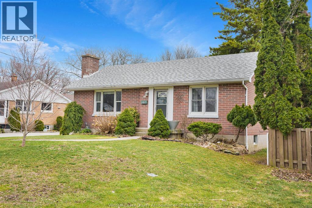 64 Wiltshire Drive, Chatham, ON, N7L2N5