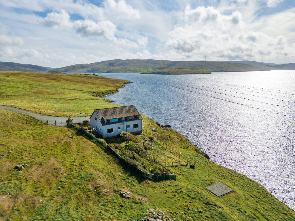 3 bed semi-detached house for saleLinga, Wethersta, Brae, Shetland, Shetland Islands ZE2 photo 3