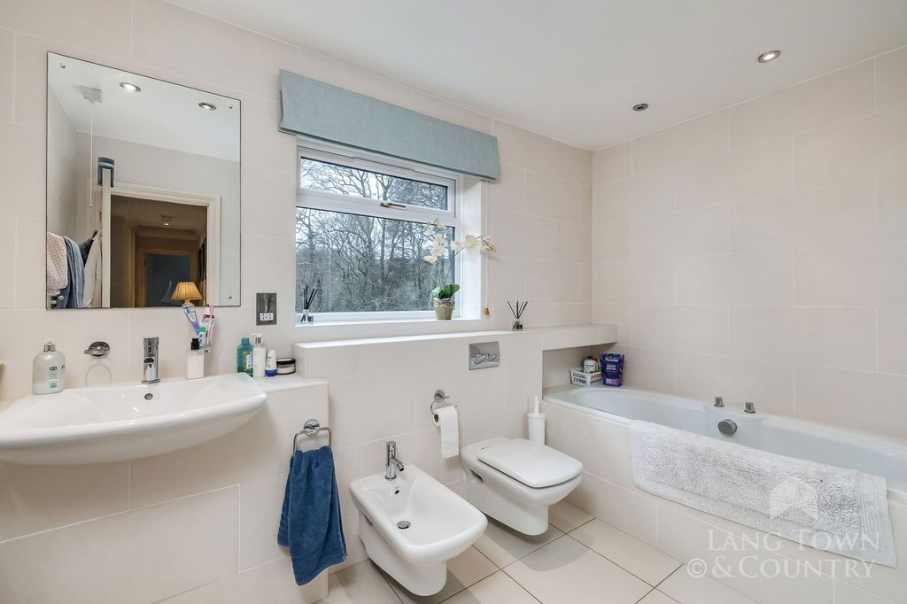 Additional image 17 of 5 bed detached house for saleWoodlands Lane, Manor Park, Plymouth PL6