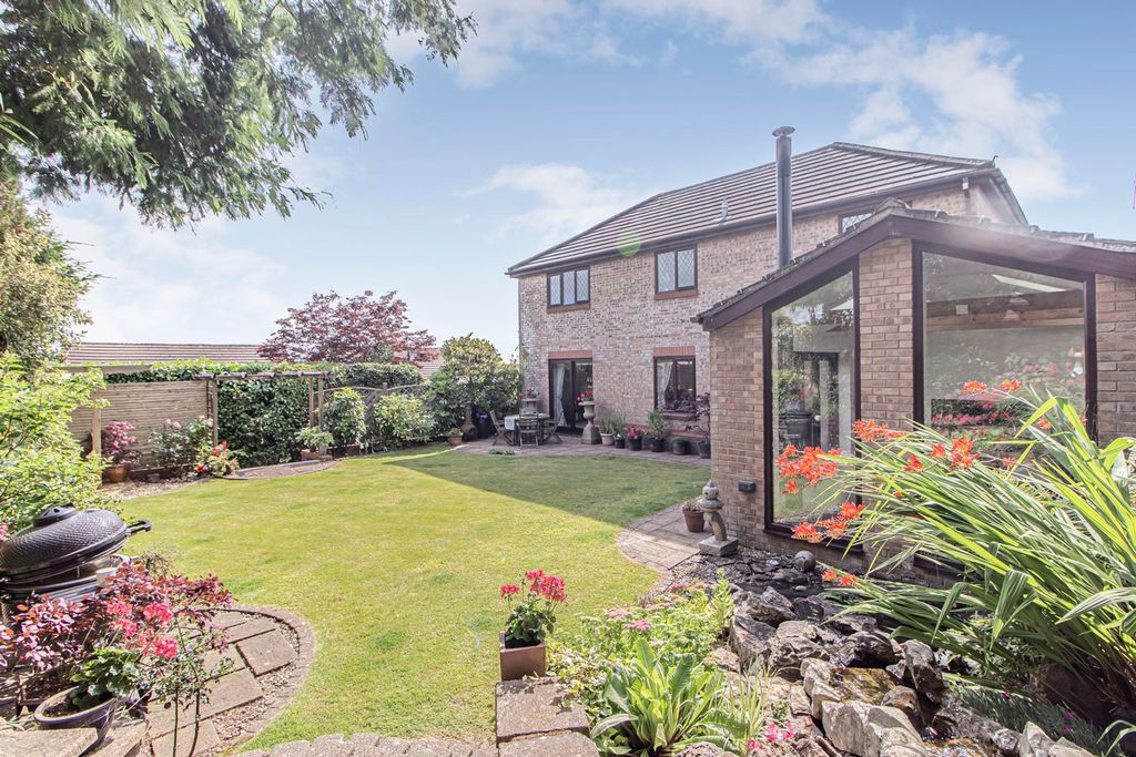 Additional image 40 of 4 bed detached house for saleBryn Rhedyn, Tonteg CF38