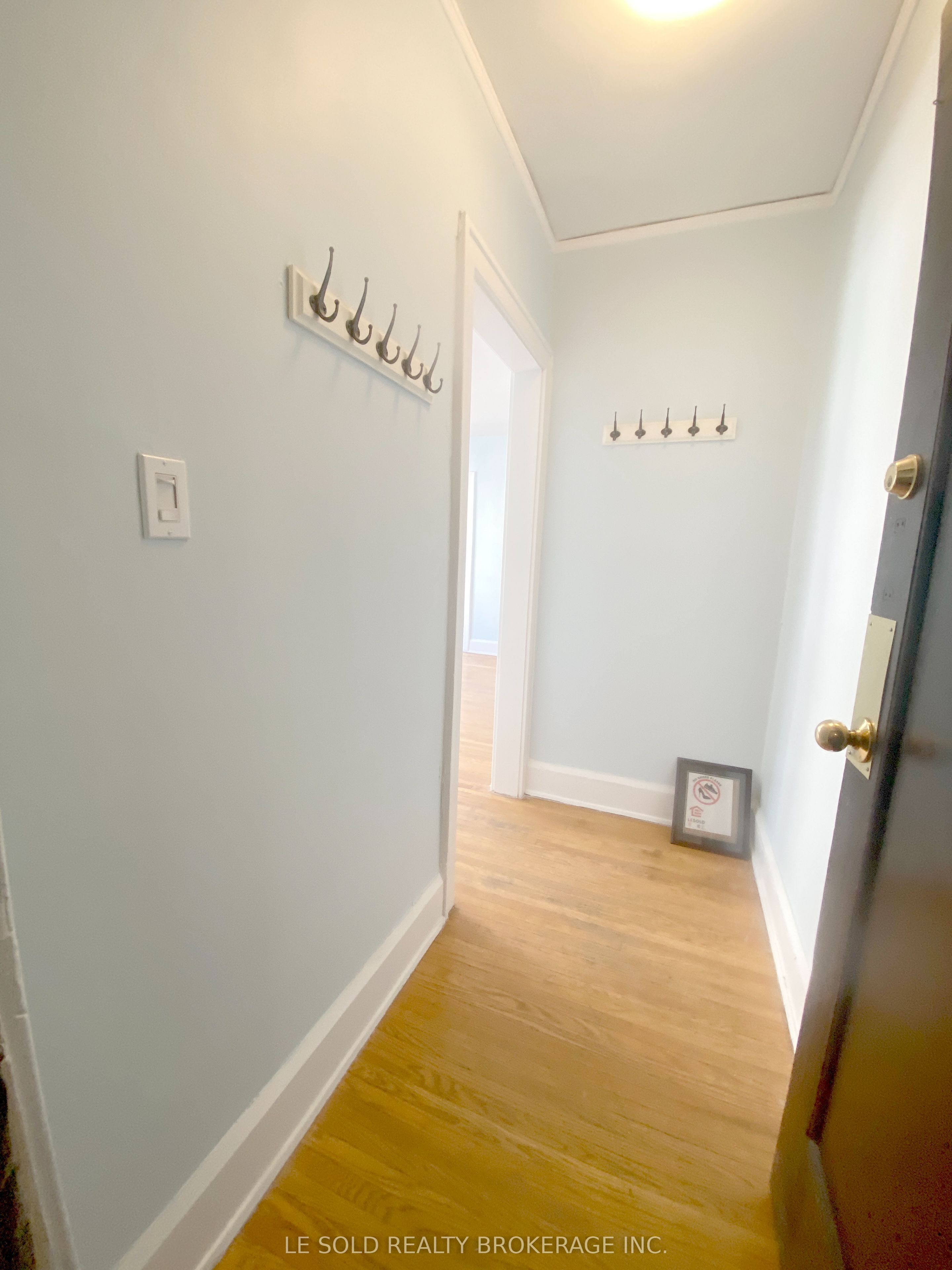 Additional image 6 of 221-125 Earl Place, Toronto, ON, M4Y 1M4