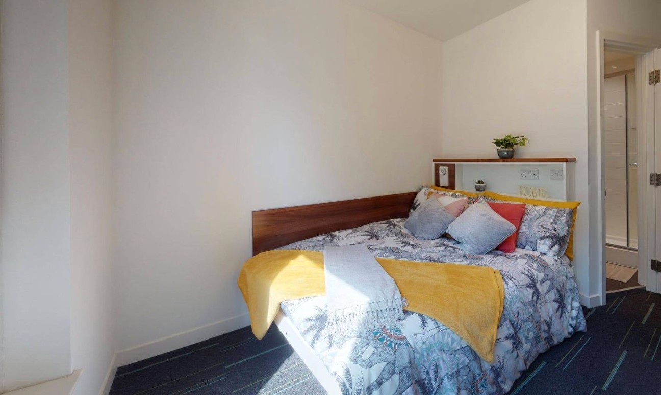 Additional image 5 of Studio Flat, Garden Halls, WC1H, N1 7GU