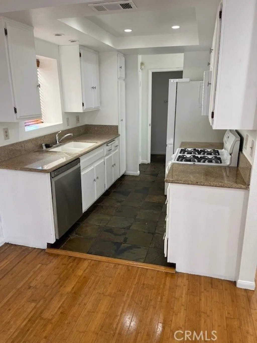 Additional image 2 of 22003 Belshire Ave Unit 9, Hawaiian Gardens, CA 90716