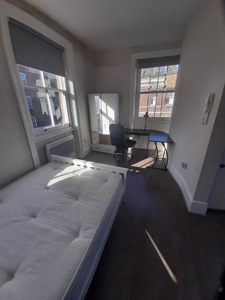 Additional image 2 of Studio Flat, Praed Street, W2, N1 7GU
