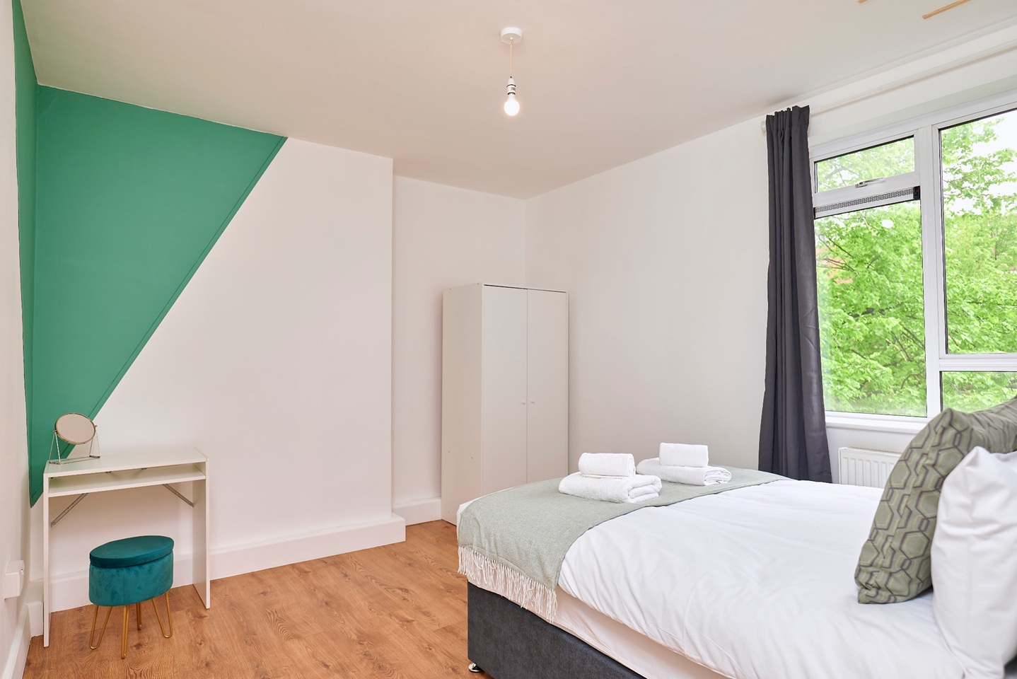 Additional image 14 of 4 Bed Flat, Pembroke House, W2, N1 7GU