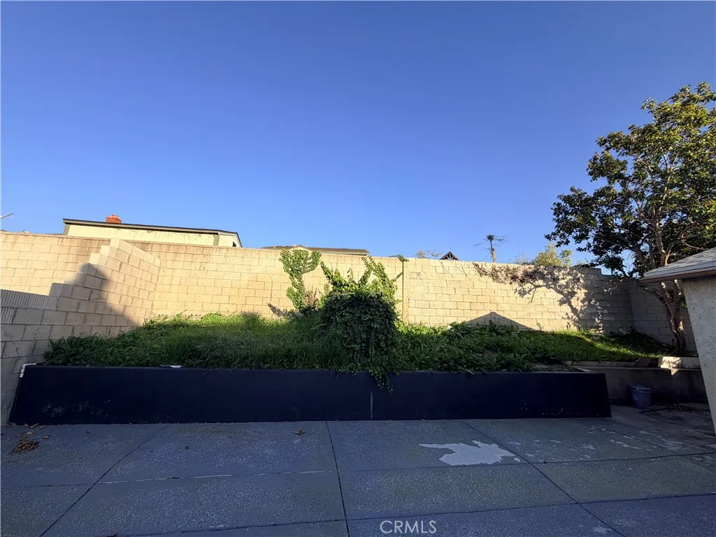 2656 Greenbriar Pl, West Covina, CA 91792