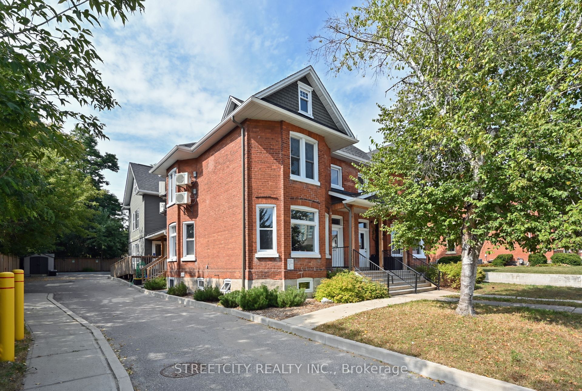 Additional image 3 of 102B-170 Bradford Street, Barrie, ON, L4N 3B5