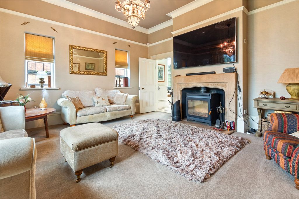 Additional image 7 of 5 bed detached house for saleAbbey Park Road, Grimsby, North East Lincs DN32