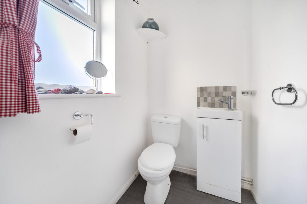 Additional image 18 of Sibley Avenue, Harpenden, AL5